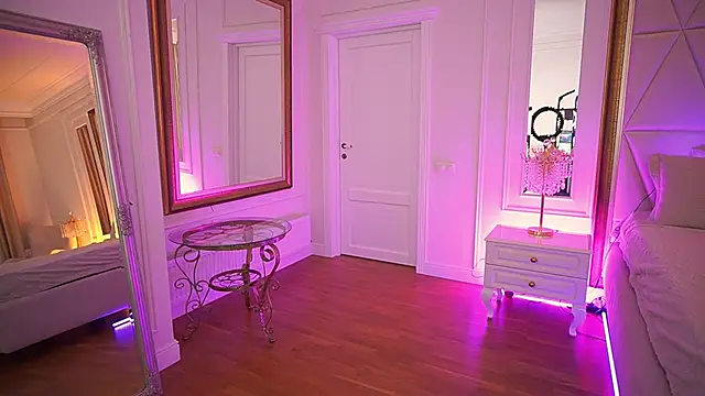 Snapshot of GraceCandy chatting on February 9, 2026, 10:14 pm GraceCandy online show from February 9, 2026, 10:14 pm