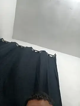 Snapshot of R3Y_S3X chatting on November 27, 2025, 2:02 am R3Y S3X online show from November 27, 2025, 2:02 am