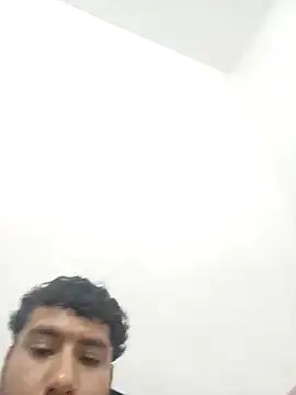 Snapshot of R3Y_S3X chatting on March 4, 2026, 3:12 am R3Y S3X online show from March 4, 2026, 3:12 am