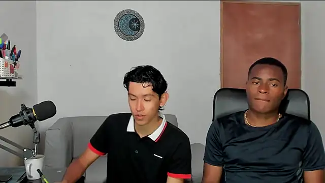 CrissBrownxxx online show from February 9, 2026, 4:38 am