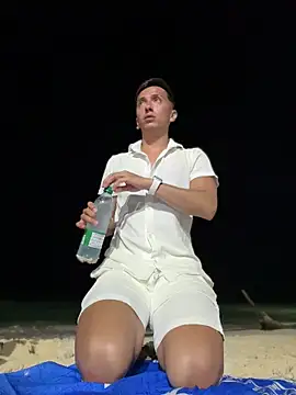 Snapshot of Thiago_jones chatting on November 17, 2025, 3:12 am Thiago jones online show from November 17, 2025, 3:12 am