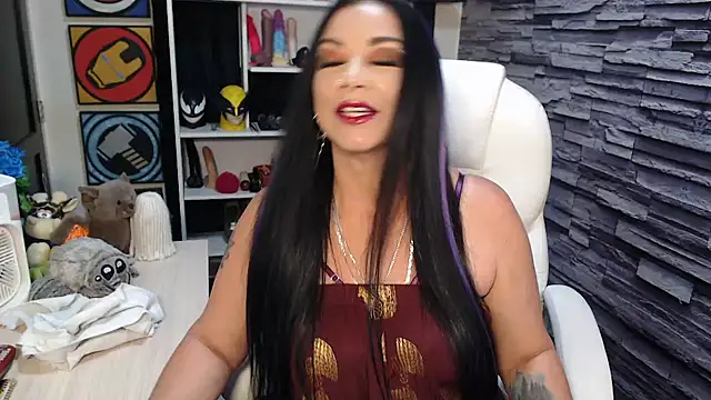 Snapshot of Cruela_deviil chatting on May 13, 2026, 9:55 pm Cruela deviil online show from May 13, 2026, 9:55 pm