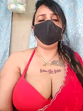 Snapshot of cute-tanvi chatting on October 24, 2025, 1:57 am cute-tanvi online show from October 24, 2025, 1:57 am