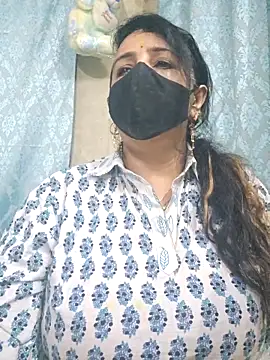 Snapshot of cute-tanvi chatting on November 1, 2025, 12:56 am cute-tanvi online show from November 1, 2025, 12:56 am