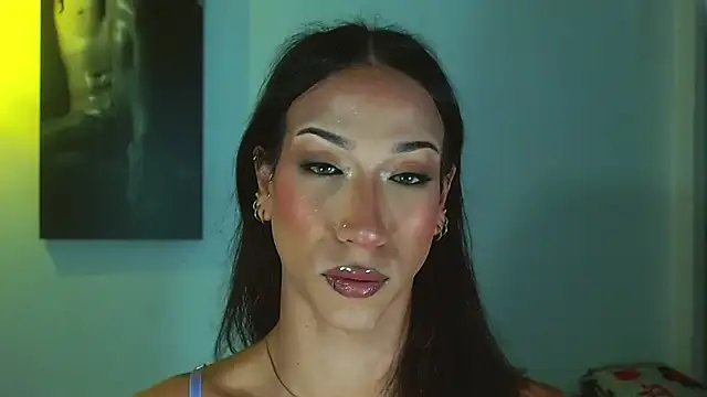 Kenisha Sweet online show from December 5, 2025, 6:48 pm