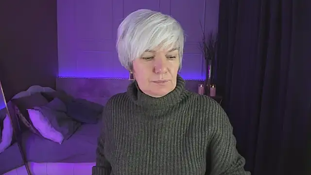 CarmenSoft online show from December 4, 2024, 8:51 pm