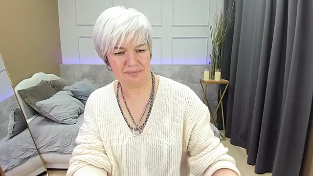 CarmenSoft online show from December 29, 2024, 6:03 am