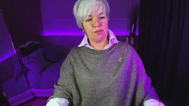 CarmenSoft online show from January 11, 2025, 11:35 pm