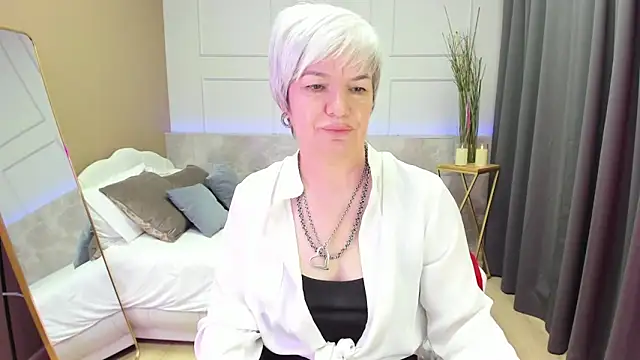 CarmenSoft online show from February 12, 2025, 2:56 am