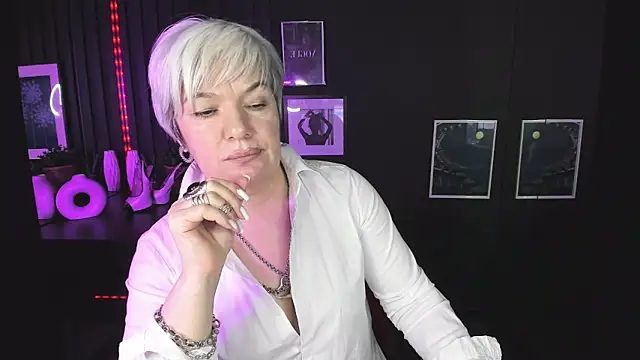 CarmenSoft online show from February 16, 2025, 12:19 am