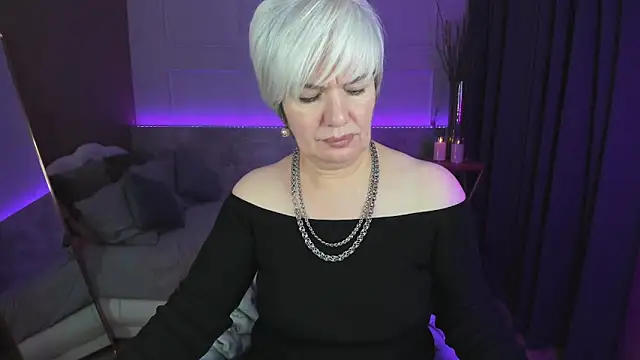 CarmenSoft online show from March 11, 2025, 3:26 am