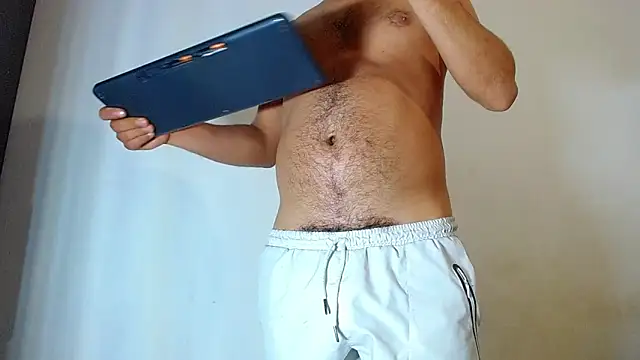 Snapshot of ares_sexxx chatting on December 3, 2024, 1:43 pm ares sexxx online show from December 3, 2024, 1:43 pm