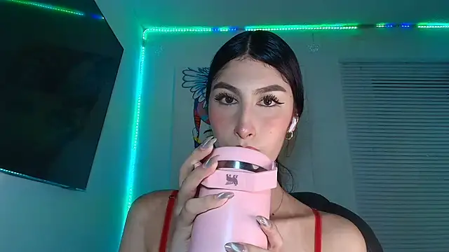 Snapshot of valeria_gonzales_ chatting on March 24, 2026, 10:48 pm valeria gonzales online show from March 24, 2026, 10:48 pm