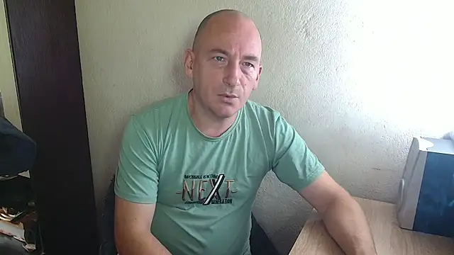 Johan   Barker online show from October 12, 2025, 10:47 am