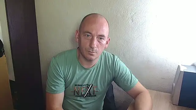 Johan   Barker online show from October 13, 2025, 10:59 am
