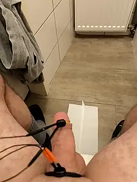 Norbi0803 online show from January 2, 2025, 7:40 pm