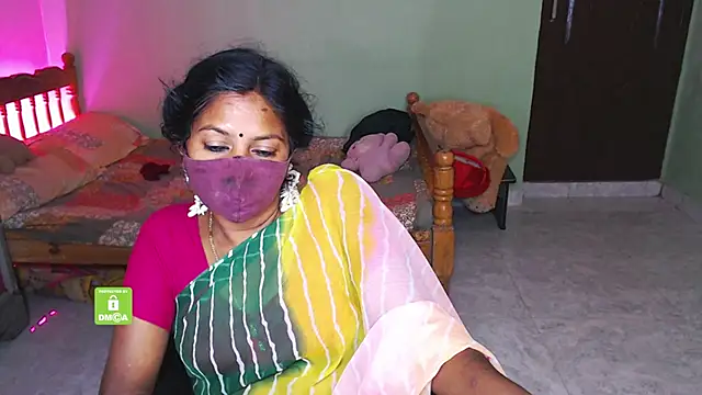 Snapshot of Novapol chatting on December 16, 2025, 5:51 pm Novapol online show from December 16, 2025, 5:51 pm