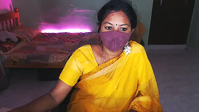 Snapshot of Novapol chatting on December 21, 2025, 12:45 pm Novapol online show from December 21, 2025, 12:45 pm