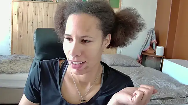 AaliyahHarris online show from May 27, 2026, 8:22 am
