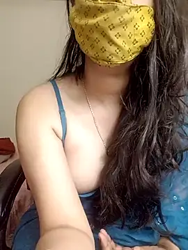 Snapshot of Lavanya_Shah chatting on February 20, 2025, 6:02 pm Lavanya Shah online show from February 20, 2025, 6:02 pm