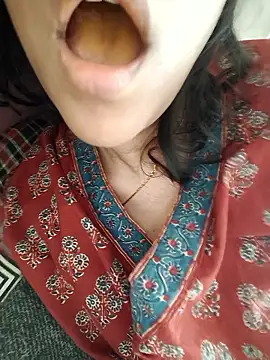 Lavanya Shah online show from April 4, 2026, 6:44 am