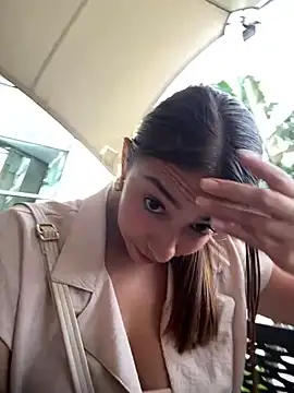 Hall 16 online show from March 6, 2025, 10:04 pm