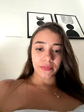 Hall 16 online show from September 28, 2025, 3:17 pm