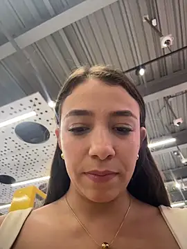 Hall 16 online show from November 15, 2025, 9:32 pm