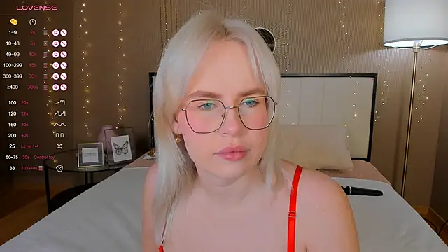 bellatip online show from October 20, 2025, 12:44 am