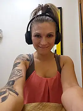 MaddisonX online show from March 19, 2026, 6:50 am