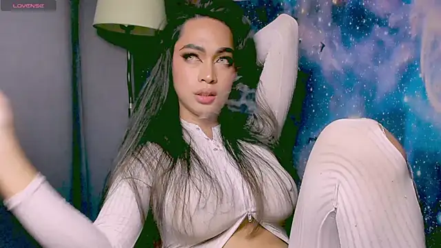 Snapshot of XXsexylongcockXX chatting on February 5, 2025, 8:35 pm XXsexylongcockXX online show from February 5, 2025, 8:35 pm