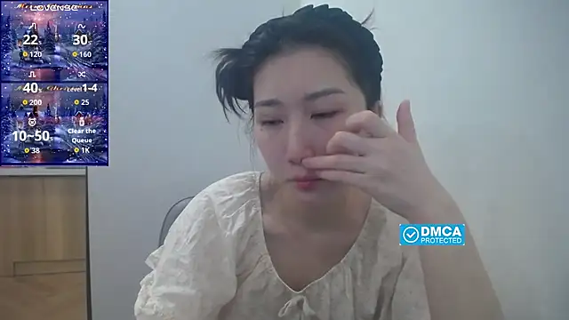 Asiagirll online show from September 14, 2025, 4:17 pm