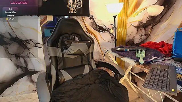 Eva MilfF online show from March 19, 2026, 12:42 pm