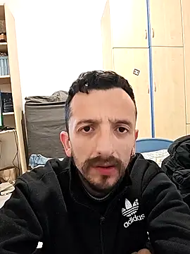 Snapshot of Lore93s chatting on March 29, 2026, 6:19 pm Lore93s online show from March 29, 2026, 6:19 pm