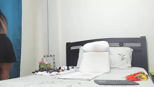 Snapshot of mara2020_69 chatting on November 26, 2025, 1:34 pm mara2020 69 online show from November 26, 2025, 1:34 pm