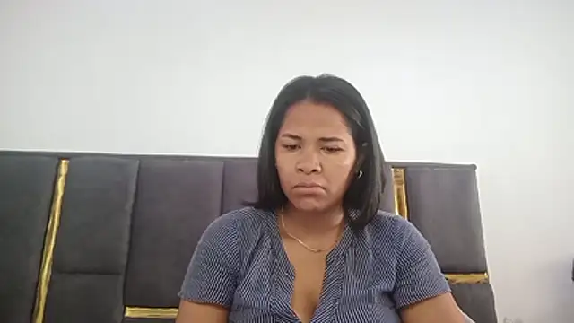 Snapshot of aleixane chatting on June 27, 2026, 4:17 am aleixane online show from June 27, 2026, 4:17 am