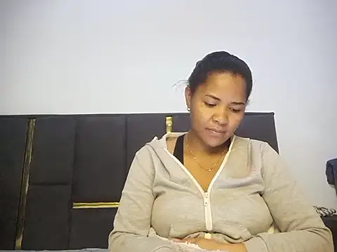 Snapshot of aleixane chatting on July 8, 2026, 4:28 am aleixane online show from July 8, 2026, 4:28 am