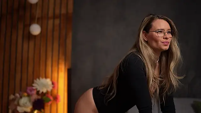 BrandyWhite online show from February 4, 2026, 5:35 am