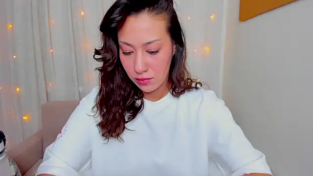 Snapshot of FieryHeart chatting on February 13, 2026, 6:26 pm FieryHeart online show from February 13, 2026, 6:26 pm