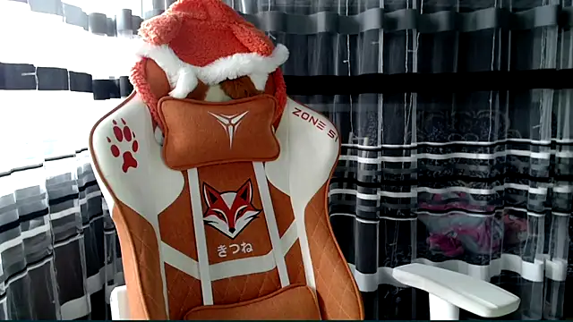 cold lollipop online show from March 8, 2026, 7:34 am