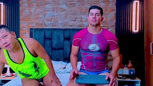 FelipeAndMarcello3 online show from March 10, 2026, 2:11 pm