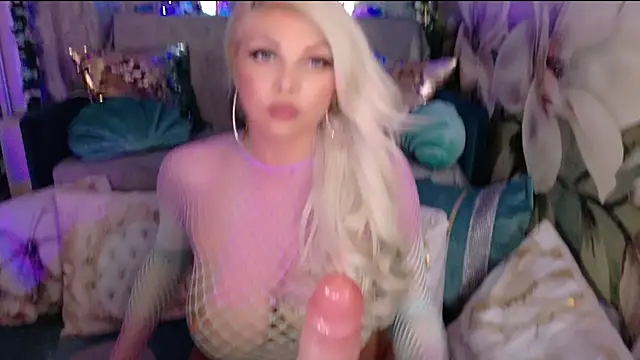 LexY- online show from March 17, 2025, 8:51 pm