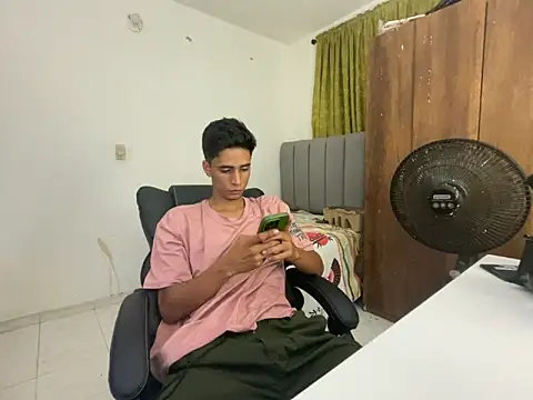 Max TheHorseDick online show from January 22, 2025, 3:31 am