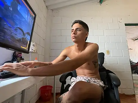 Max TheHorseDick online show from October 12, 2025, 6:18 pm