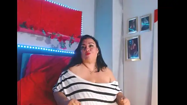 -helen online show from December 18, 2024, 1:15 am
