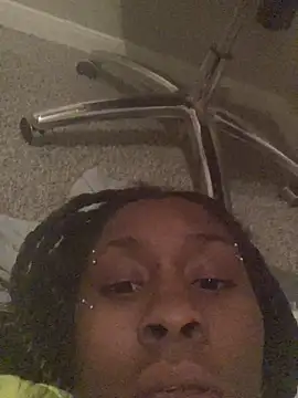 Foreignthababyy online show from November 30, 2025, 5:22 am