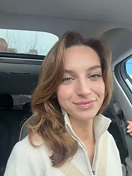 Snapshot of -AngelAri- chatting on February 8, 2026, 9:13 am -AngelAri- online show from February 8, 2026, 9:13 am