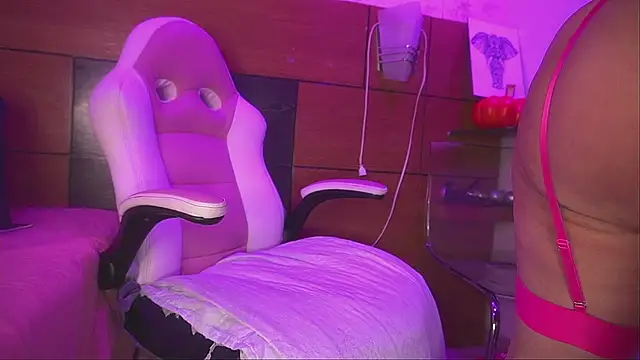 mssburbuja online show from January 22, 2025, 3:09 am