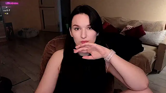 Snapshot of Val_lava chatting on January 15, 2025, 7:37 am Val lava online show from January 15, 2025, 7:37 am