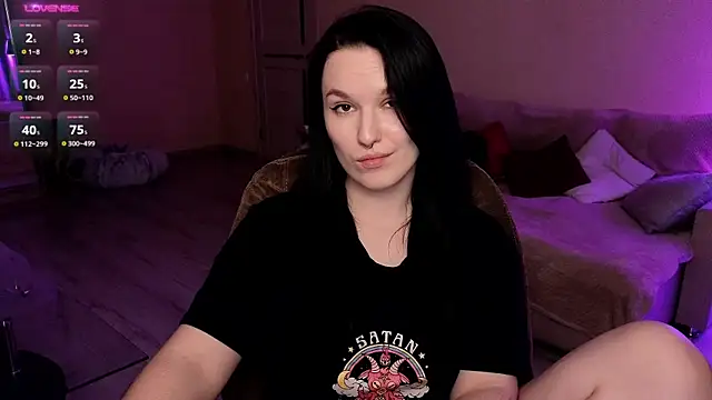 Snapshot of Val_lava chatting on March 20, 2025, 10:51 pm Val lava online show from March 20, 2025, 10:51 pm